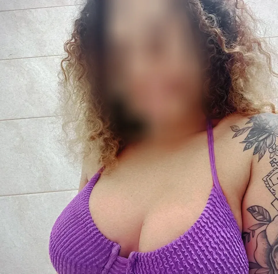 Dilara, 32